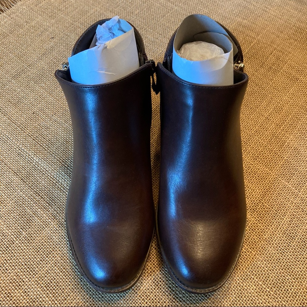 Women’s brown ankle boots